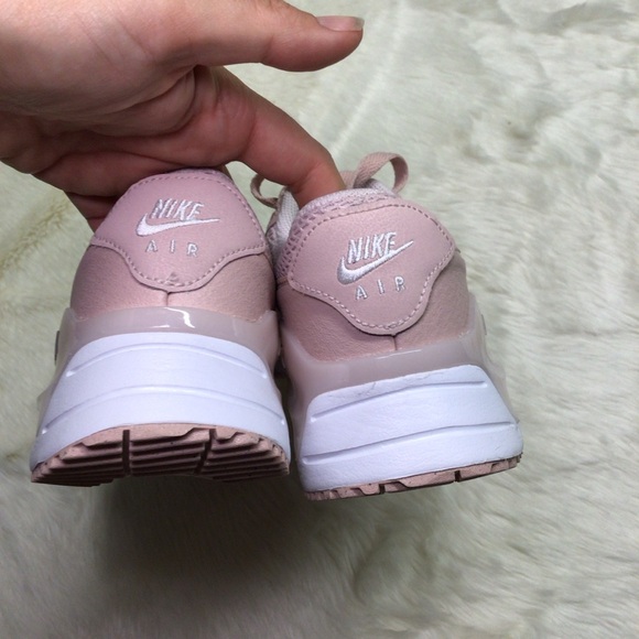 Nike Women's Air Max SYSTM Shoes 'Rose Pink' size 9.5 like new - Picture 3 of 5